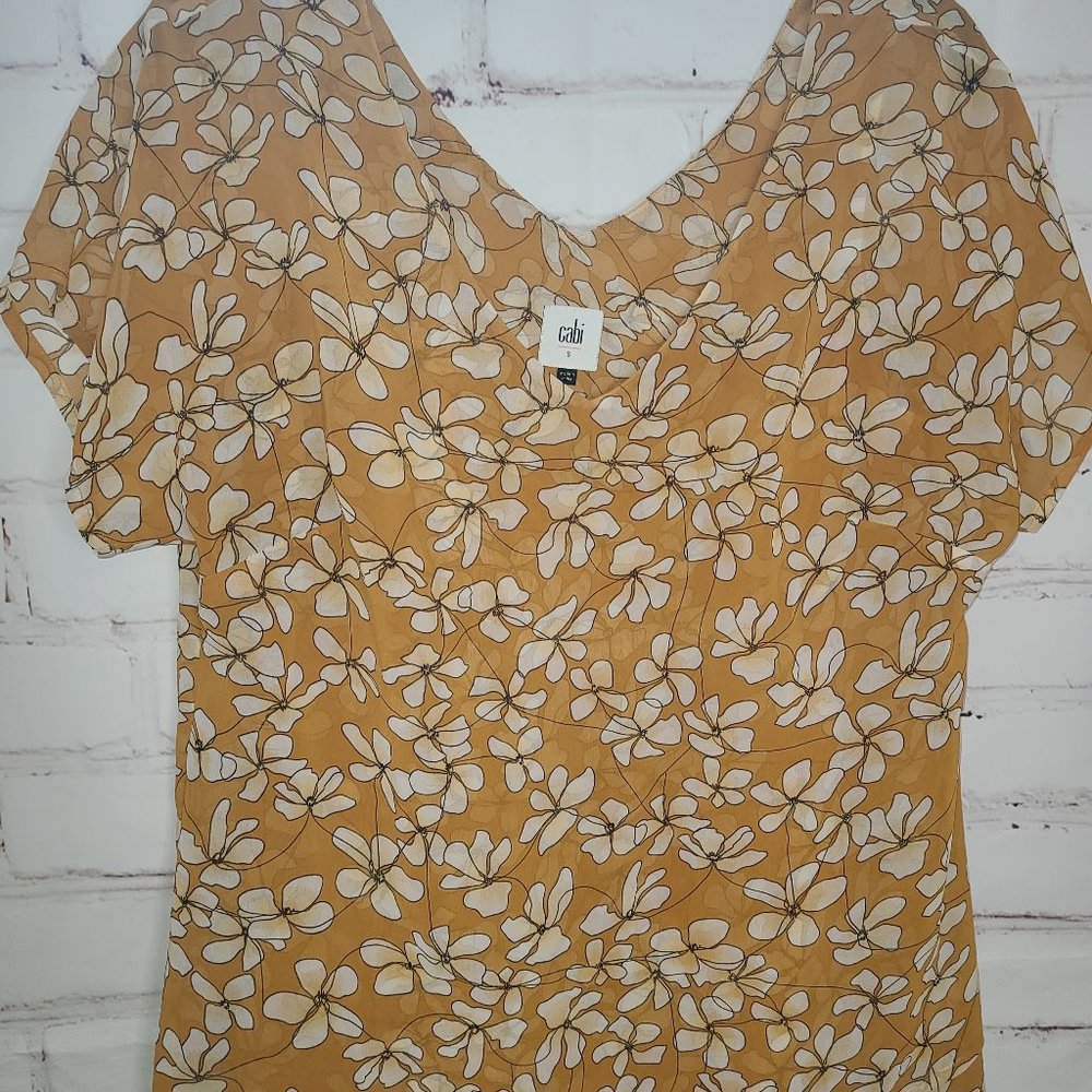 CAbi Thrive Blouse, Yellow Floral, Sz Small